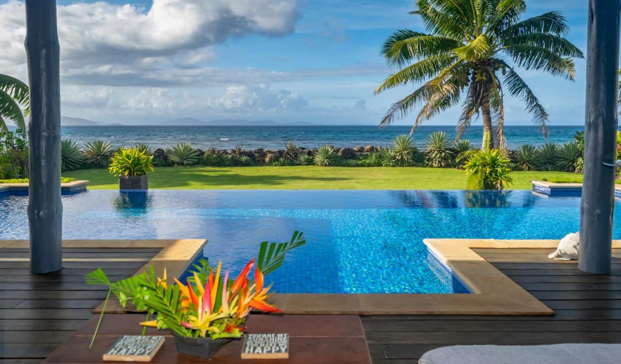Aroha Taveuni Beachfront Bures Waiyevo Exterior photo