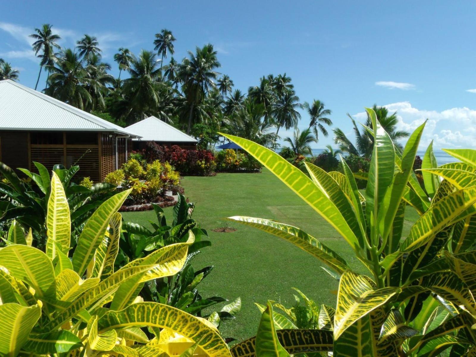 Aroha Taveuni Beachfront Bures Waiyevo Exterior photo